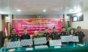 Sidang Kasus Pengemplang Pajak Jangan Harap Bebas, Jika Tidak Bayar Sanksi 300 Persen Uang Tunggakan Sidang Kasus Pengemplang Pajak Jangan Harap Bebas, Jika Tidak Bayar Sanksi 300 Persen Uang Tunggakan