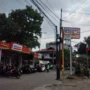 Ilustrasi: Minimarket yang berdiri di dekat Pasar Palasari, Kota Bandung.