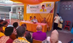 Setelah 25 Tahun Perjuangkan Aspirasi Pemerintah Kota dan Warga Cimahi, Ali Hasan Pilih Tak Lagi Nyaleg DPRD Jabar Ali Hasan Pilih Tak Lagi Nyaleg DPRD Jabar