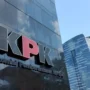 Penyidikan Dugaan Korupsi Pengadaan Truk Angkut Personel dan Rescue Carrier Vehicle Terhadap Direktur Basarnas