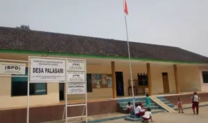 Kantor Desa Palasari, Kecamatan Cijeruk, Kabupaten Bogor.