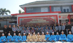 Seraya Beri Tausiyah, Irjen Kemenkumham RI Ir. Razilu Menilai Sarana Lapas Sumedang