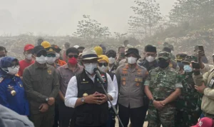 Ridwan Kamil Belum Meyakini Puntung Rokok Jadi Penyebab Kebakaran di TPA Sarimukti