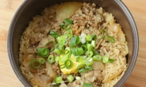Cukup 5 Menit! Resep Nasi Yashinoya Rice Cooker Praktis