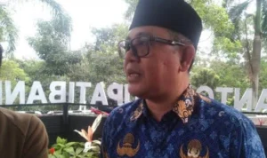 Sekda Bandung Barat Ade Zakir saat ditemui di Gedung Bupati KBB. Senin (28/8). Foto Jabarekspres