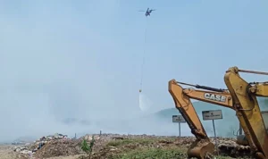 Kebakaran Mereda, TPA Sarimukti Dilakukan Pendinginan Kebakaran Mereda, TPA Sarimukti Dilakukan Pendinginan
