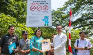 Wali Kota Bogor, Bima Arya saat menerima Tim Monev Implementasi KTR ASEAN di Alun-alun Kota Bogor. (Yudha Prananda / Jabar Ekspres)