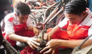 Pertamina Lubricants Latih Siswa dan Komunitas Untuk Berwirausaha Bengkel 2W