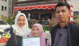 Youtuber Pratiwi Noviyanthi dilaporkan ke Polda Jabar atas tiga kontennya yang dianggap telah menyudutkan kader posyandu bernama Lilis