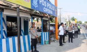 388 Personel Gabungan Kabupaten Cirebon Amankan Kunjungan Presiden RI 388 Personel Gabungan Kabupaten Cirebon Amankan Kunjungan Presiden RI