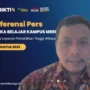 Kepala LLDIKTI Wilayah IV Jabar dan Banten, Dr Samsuri menjelaskan regulasi mengenai tugas akhir mahasiswa yang tidak mewajibkan hanya dalam bentuk skripsi saja.