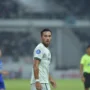 Striker Persib Bandung, Ezra Walian