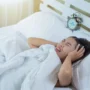Kenali Jenis Makanan yang Bantu Mengatasi Insomnia, Auto Tidur Nyenyak!
