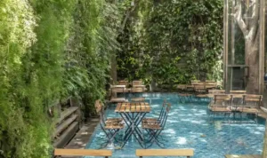 5 Rekomendasi Tempat Ngopi Legendaris di Bandung, Tempat Cozy dan Asyik! 5 Rekomendasi Tempat Ngopi Legendaris di Bandung, Tempat Cozy dan Asyik!