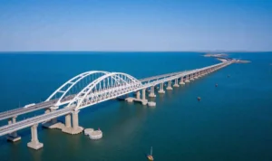 Jembatan Krimea Kembali Menjadi Sasaran Serangan Ukraina, Pasokan Logistik Pasukan Rusia Terputus Jembatan Krimea Kembali Menjadi Sasaran Serangan Ukraina, Pasokan Logistik Pasukan Rusia Terputus