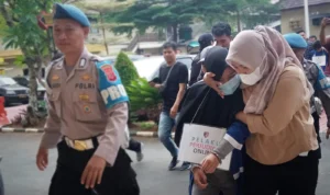 Tim Cyber Polresta Bogor Incar Pelaku Promosi Situs Judi Online, Selebgram Cantik Ditangkap!