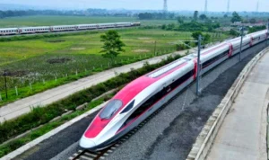 Pernyataan Sri Mulyani Tentang Subsidi Tarif Kereta Cepat: Belum Dibahas Sri mulyani ungkap tentang tarif kereta cepat