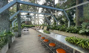 5 Tempat Ngopi di Bandung Ini Tawarkan Pemandangan Indah dan Instagramable! 5 Tempat Ngopi di Bandung Ini Tawarkan Pemandangan Indah dan Instagramable!