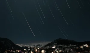 ILUSTRASI Cara Melihat Fenomena Hujan Meteor Perseid/ Pexels/garvit jagga