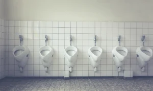 Tips Cara Menggunakan Toilet Umum dengan Sehat dan Aman!
