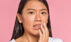 7 Bahan Alami yang Bisa Menghilangkan Kusam di Wajah Viral di TikTok, Silahkan Coba! 7 Bahan Alami yang Bisa Menghilangkan Kusam di Wajah Viral di TikTok, Silahkan Coba!