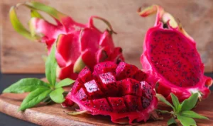 Manfaat Buah Naga Bagi Kesehatan Tubuh dan Kulit