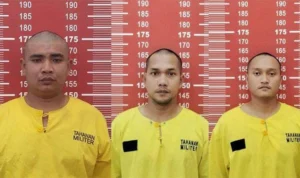 Rekonstruksi kasus pembunuhan yang mengejutkan, melibatkan 23 adegan, telah digelar di Pomdam Jaya pada Selasa kemarin (26/9).