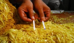 Ilustrasi cara menghilangkan formalin dalam prosuk makanan. (ist)