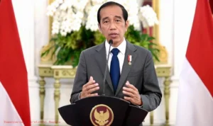 Jokowi Restui Kaesang Gabung PSI?