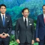 Prince Mateen saat mendampingi sang Ayah Sultan Brunei Darussalam, Hassanal Bolkiah dalam event KTT ASEAN di Jakarta. (instagram @tmski)