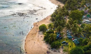 Pantai Kerapyak menjadi salah satu Rekomendasi wisata yang sedang Hits di Ciamis.