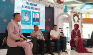 Caleg DPR RI dari PAN untuk Dapil Jabar 1 Rasyid Rajasa bertekad ingin mewujudkan kesejahteraan yang merata bagi masyarakat Indonesia, khususnya Kota Bandung dan Cimahi.