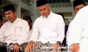 Bawaslu Nyatakan Tayangan Azan Ganjar Bukan Kampanye Bawaslu dan KPU mengeluarkan pernyataan bahwa tayangan azan yang menampilkan Ganjar Pranowo bukanlan bagian dari kampanye.