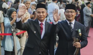 Berikut ini 5 tugas prioritas yang menanti Pj Gubernur Jawa Barat, Bey Machmudin usai resmi dilantik pada Selasa, 5 September 2023. ANTARA/Novrian Arbi/rwa.