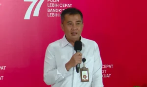 Bey Machmudin tepis isu yang sebut dirinya ditunjuk jadi Pj Gubernur Jawa Barat gegara dekat dengan Presiden Joko Widodo. ANTARA/Indra Arief.