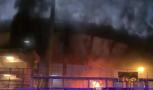 Ultras Foggia Suporter Klub Liga Italia Bakar Stadion Iacovone