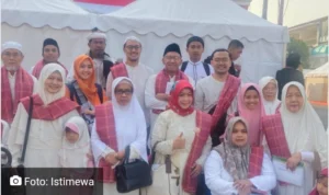 FUN Terapis Herbalis, MASKOBAR, dan Bandros Bandoeng, Turut Meriahkan Muktamar Sufi Internasional FUN Terapis Herbalis, MASKOBAR, dan Bandros Bandoeng, Turut Meriahkan Muktamar Sufi Internasional