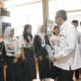 Le Minerale Ajak Siswa SMPN 7 Kota Bandung Gunakan Konsumsi Air Sehat dengan Tumbler Le Minerale berikan sosialisasi dan edukasi kepada para siswa SMPN 7 Kota Bandung untuk membawa tumbler atau tempat minuman ke sekolah.
