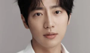 Bintang K-Drama Lee Sang-yeob Resmi Berkencan dengan Non-Seleb, Dikabarkan akan Menikah Maret 2024