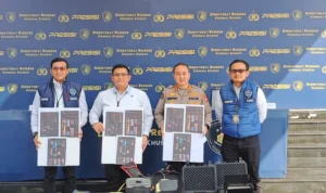 Terbongkar! Rumah Produksi Film Dewasa di Jaksel Sudah Buat 120 Film hingga Nama Siskaeee Terseret Polda Metro Jaya ungkap rumah produksi film dewasa di Jakarta Selatan sudah buat 120 film hingga nama Siskaeee terseret. PMJ News