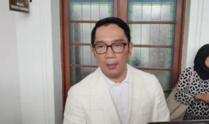 Ridwan Kamil beri bocoran soal breaking news dan rencana yang bakal dilakukannya usai purnajabatan sebagai Gubernur Jawa Barat. ANTARA/Bagus Ahmad Rizaldi.