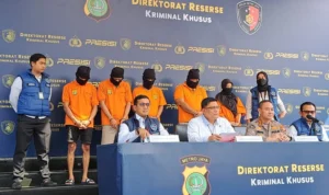 Direktur Eksekutif Lemkapi, Edi Hasibuan apresiasi kinerja Polda Metro Jaya dalam mengungkap rumah produksi film dewasa di Jakarta Selatan. PMJ News/Fajar.