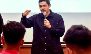 Bambang Pamungkas Beri Motivasi Garuda Muda untuk Laga Piala Dunia U-17