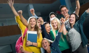 Daftar 4 Kampus di Bandung yang Ada Kelas Karyawan Terbaik, Jam Kuliah Fleksibel dan Biaya Murah! Daftar 4 Kampus di Bandung yang Ada Kelas Karyawan Terbaik, Jam Kuliah Fleksibel dan Biaya Murah!