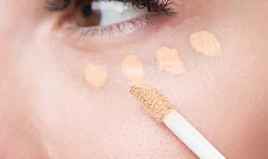 4 Concealer yang Wajib Dicoba dan Harga Terjangkau, Wajah Flawless dalam Hitungan Detik! Pertama-tama, ESQA! Menghadirkan Concealer Unik yang Wajib Dicoba ESQA! telah meluncurkan concealer dengan desain kemasan yang simpel dan elegan.
