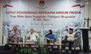 18 Persen Warga Kota Bogor Tak Tahu Pelaksanaan Pemilu 2024, KPU Targetkan 90 Persen Partisipan Sejumlah narasumber dihadirkan KPU Kota Bogor saat menggelar Rakor bersama unsur media. (Yudha Prananda / Jabar Ekspres)