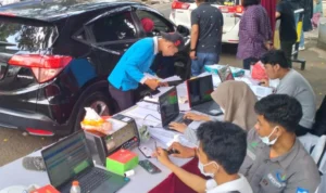 5 Persen Kendaraan di Depok Tidak Lolos Uji Emisi Uji emisi yang dilakukan di Balai Kota Depok.