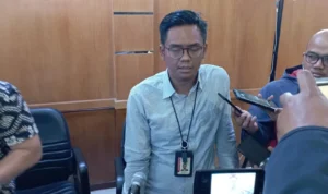 Dok. JPU KPK, Tito Jaelani usai jalani sidang dakwaan Yana Mulyana di PN Bandung. Rabu (6/9). Foto. Sandi Nugraha.