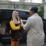 Yenny Wahid Datang ke Kediaman Prabowo, Langsung Disambut Hangat di Depan Mobil