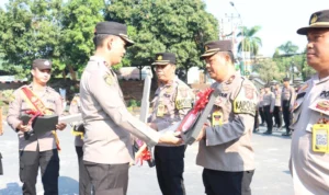 Kapolres Bogor Berikan 16 Kendaraan Dinas Untuk Polsek Kapolres Bogor Berikan 16 Kendaraan Dinas Untuk Polsek